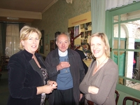 Belinda in gesprek met Anny en Michel